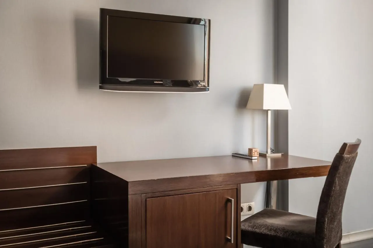Hotel Madanis L'Hospitalet de Llobregat Spain