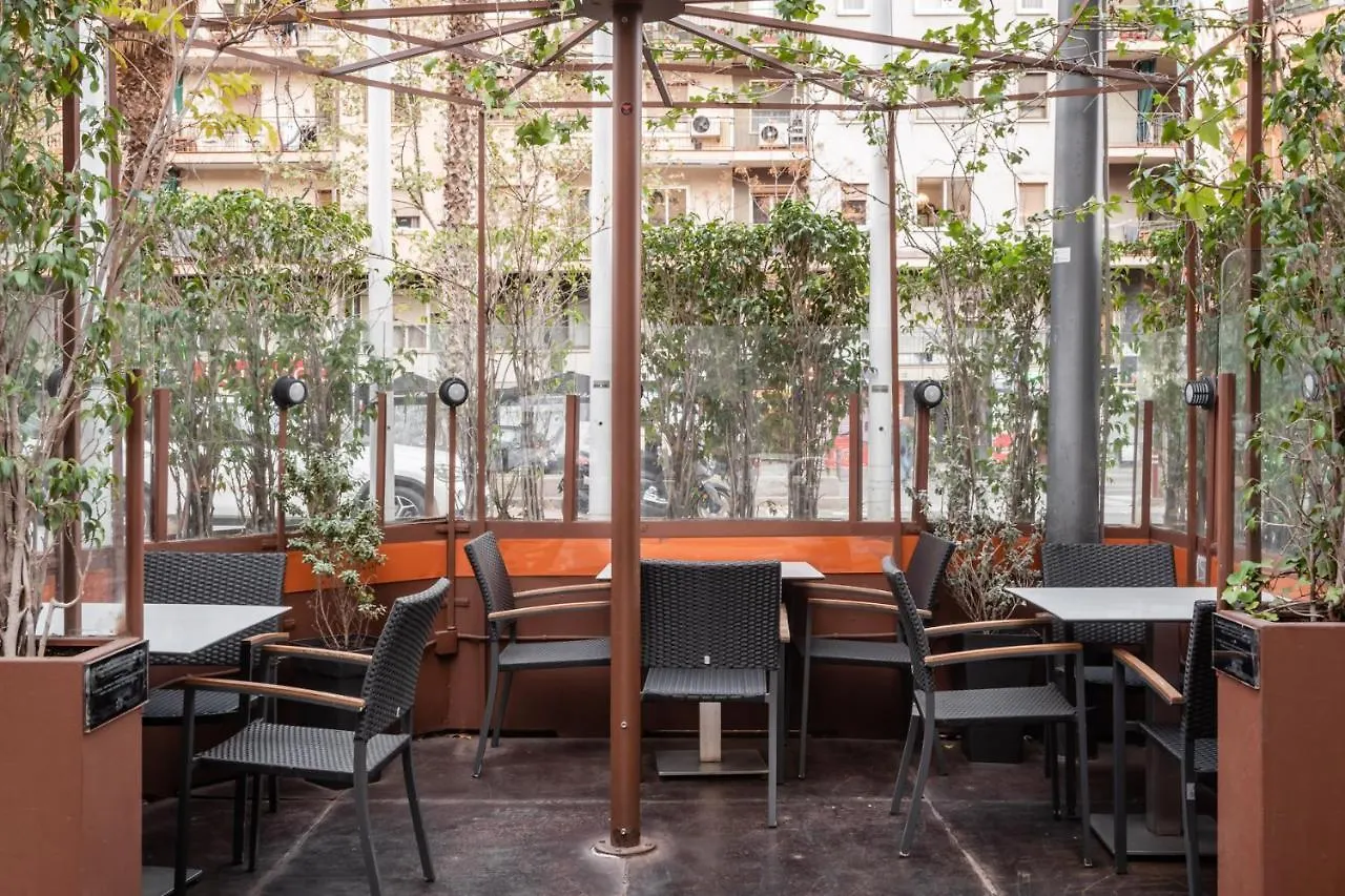 ****  Hotel Madanis Barcelona España