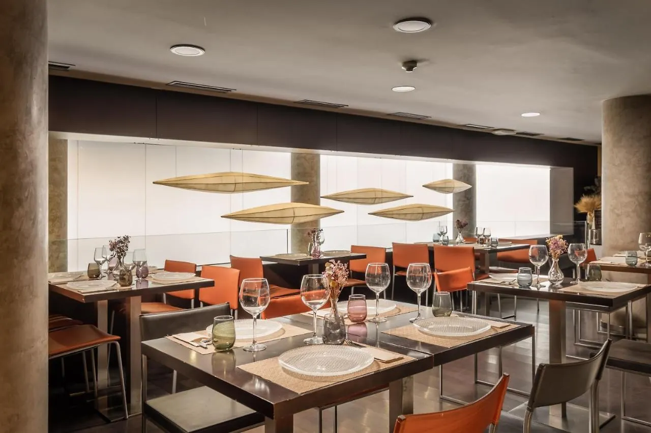 Hotel Madanis L’Hospitalet de Llobregat Spanien