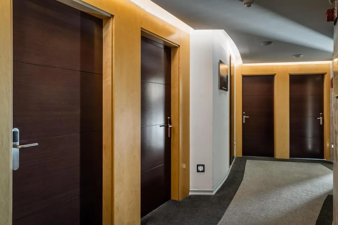 Hotel Madanis Barcelona