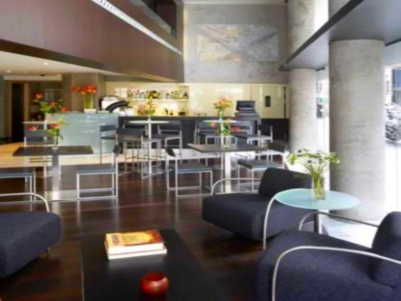 Hotel Madanis Barcelona 4*,