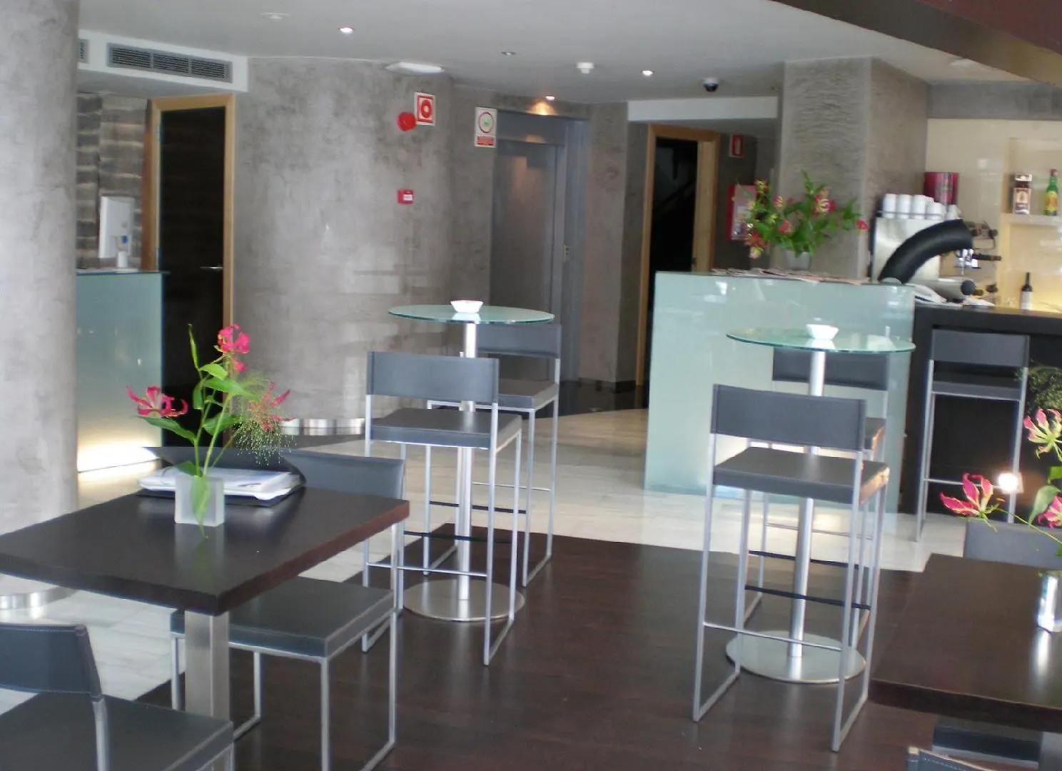 Hotel Madanis L’Hospitalet de Llobregat 4*,