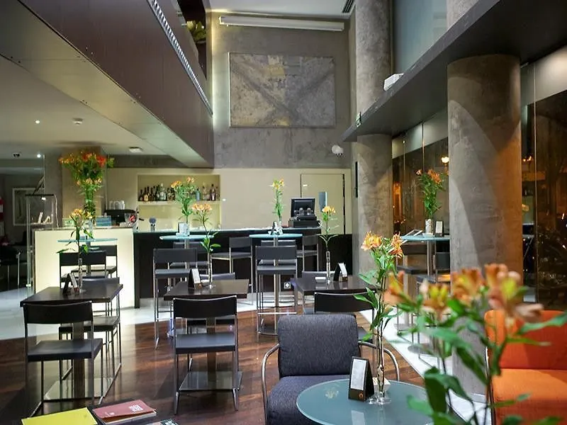 Hotel Madanis L’Hospitalet de Llobregat