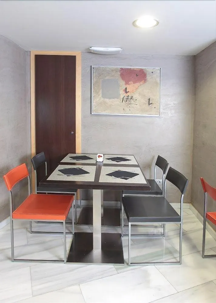 Hotel Madanis Barcelona