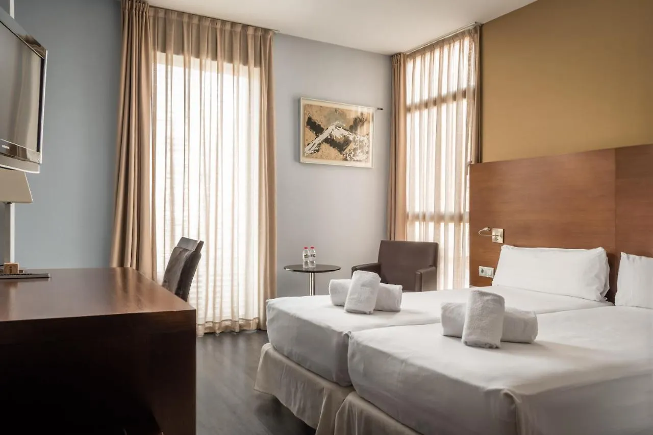 ****  Hotel Madanis Barselona İspanya